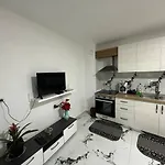 4 Stinet بورغراديك