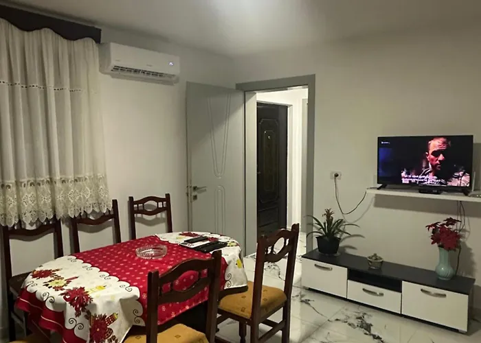 4 Stinet Appartamento Pogradec