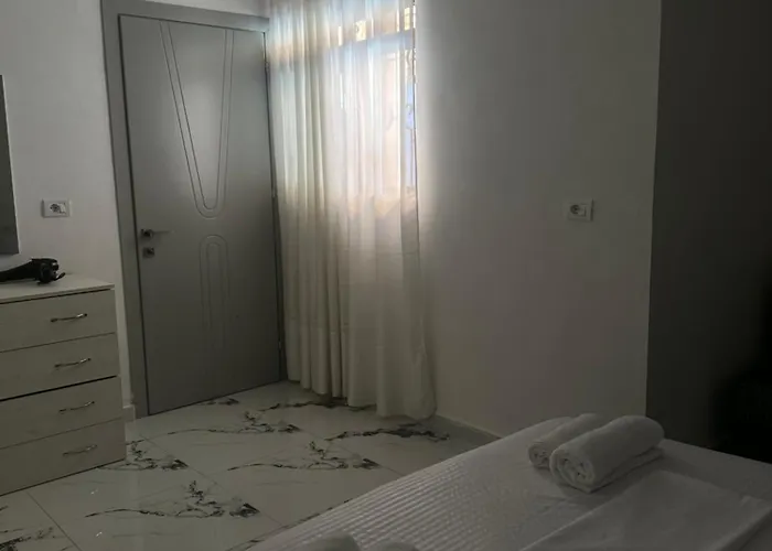 4 Stinet Appartamento Pogradec