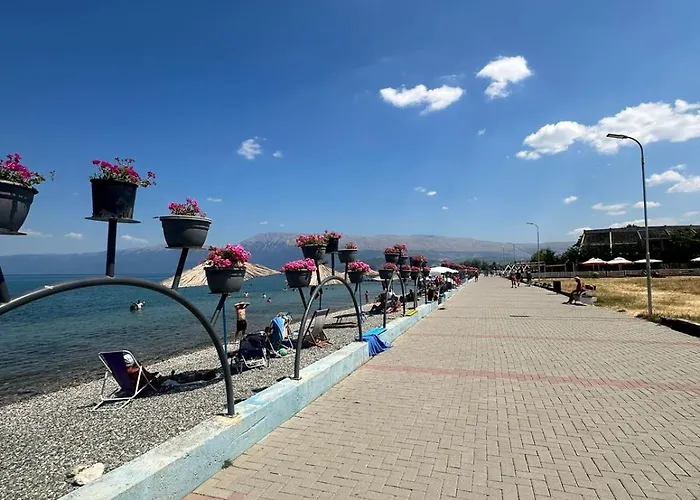 4 Stinet * Pogradec